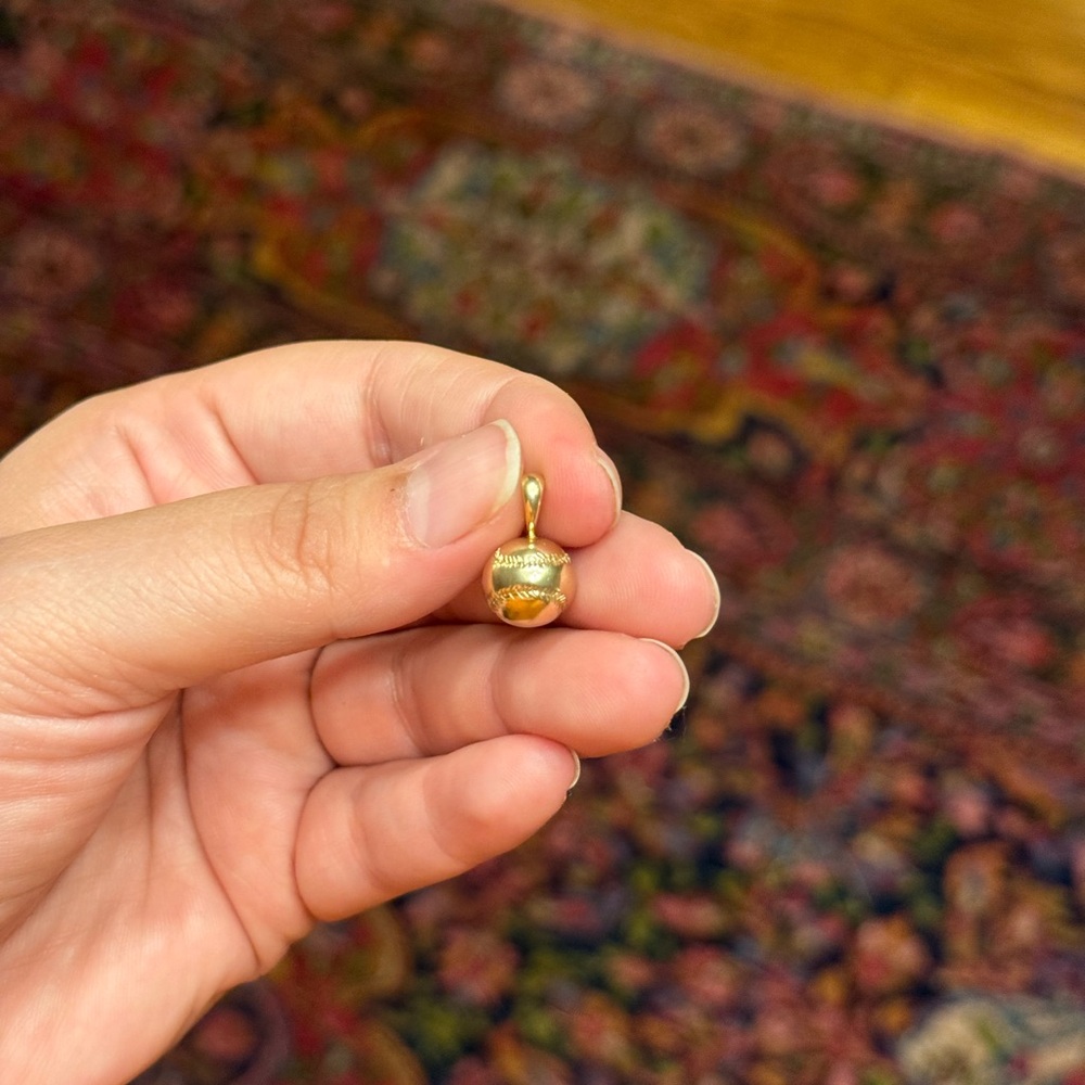 Elegant 14k Gold Baseball ⚾️ Pendant